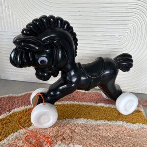 Zwart Kunststof Trekpaard Speelgoed Paard Kinderspeelgoed
