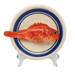 1329 Rond Visbord Scorfano op creme met blauwe rand vintage bordje 14cm